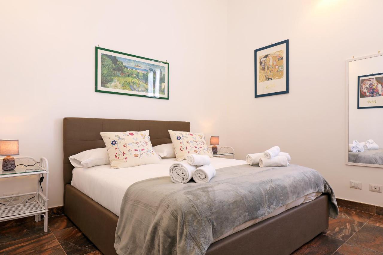 Cornelia - Charme Apartment Roma Ngoại thất bức ảnh
