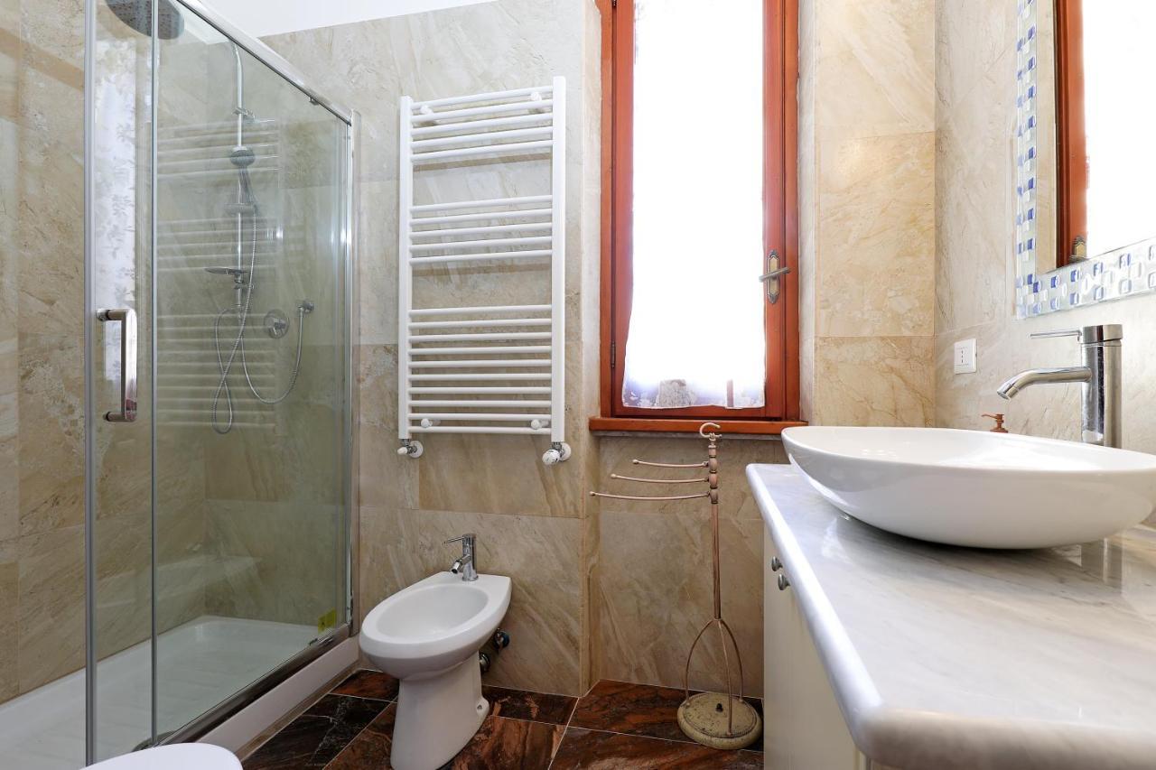 Cornelia - Charme Apartment Roma Ngoại thất bức ảnh